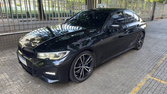 BMW 330i 2.0 16V TURBO GASOLINA M SPORT AUTOMÁTICO